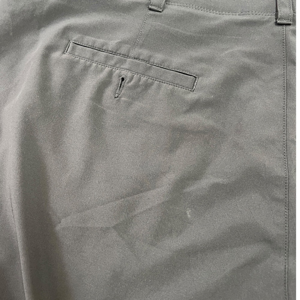 Ben Hogan Men's Performance Golf Shorts Gray Size 44 Pockets Flat Front Casual - Picture 4 of 8